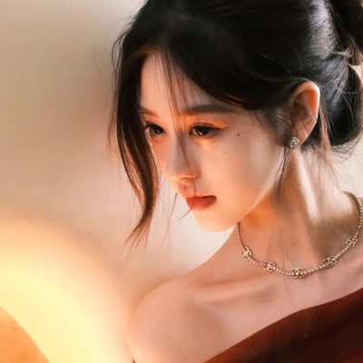 美女与纯情男